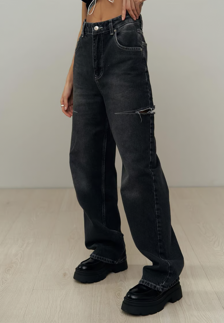 SALE - BILLIE Cut Jeans in Washed Black