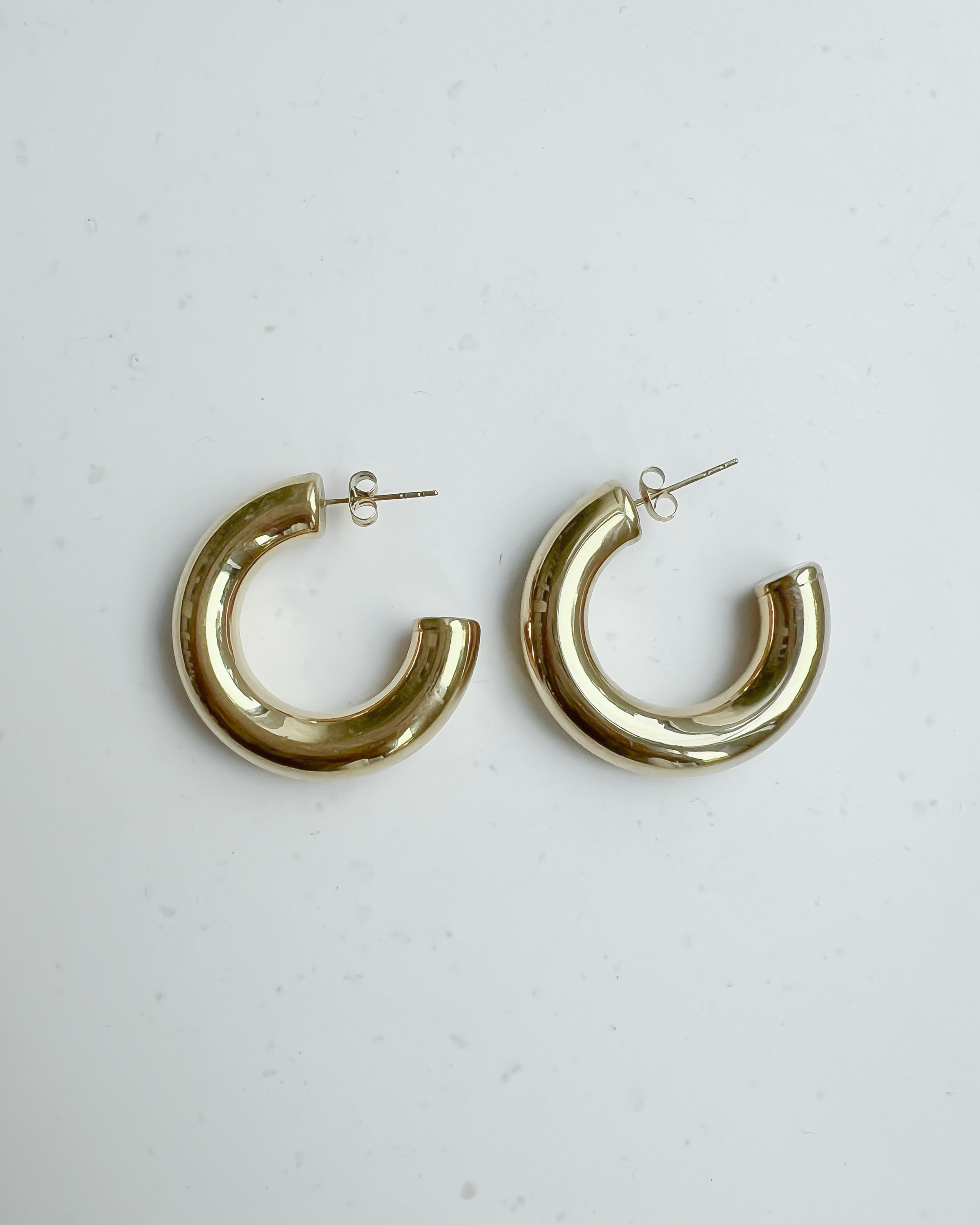 Hoop Earrings in Gold