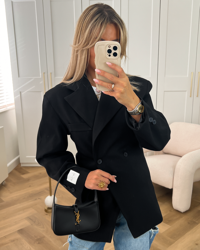 Gigi + Loulou - Cinched Blazer in Black