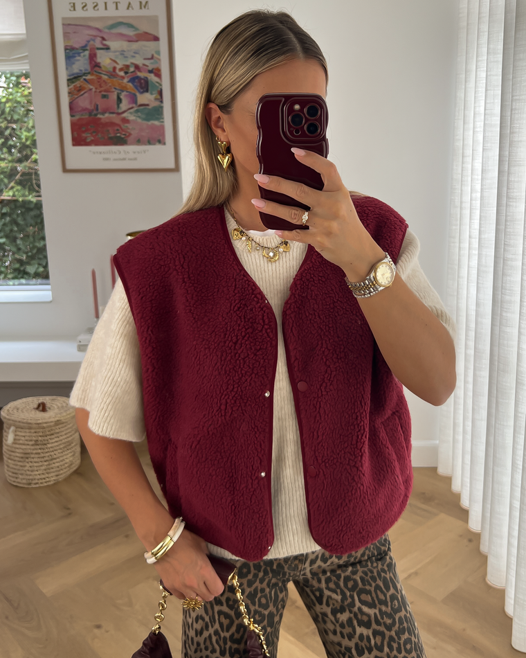 SALE - TIBBY Teddy Gilet in Bordeaux Red