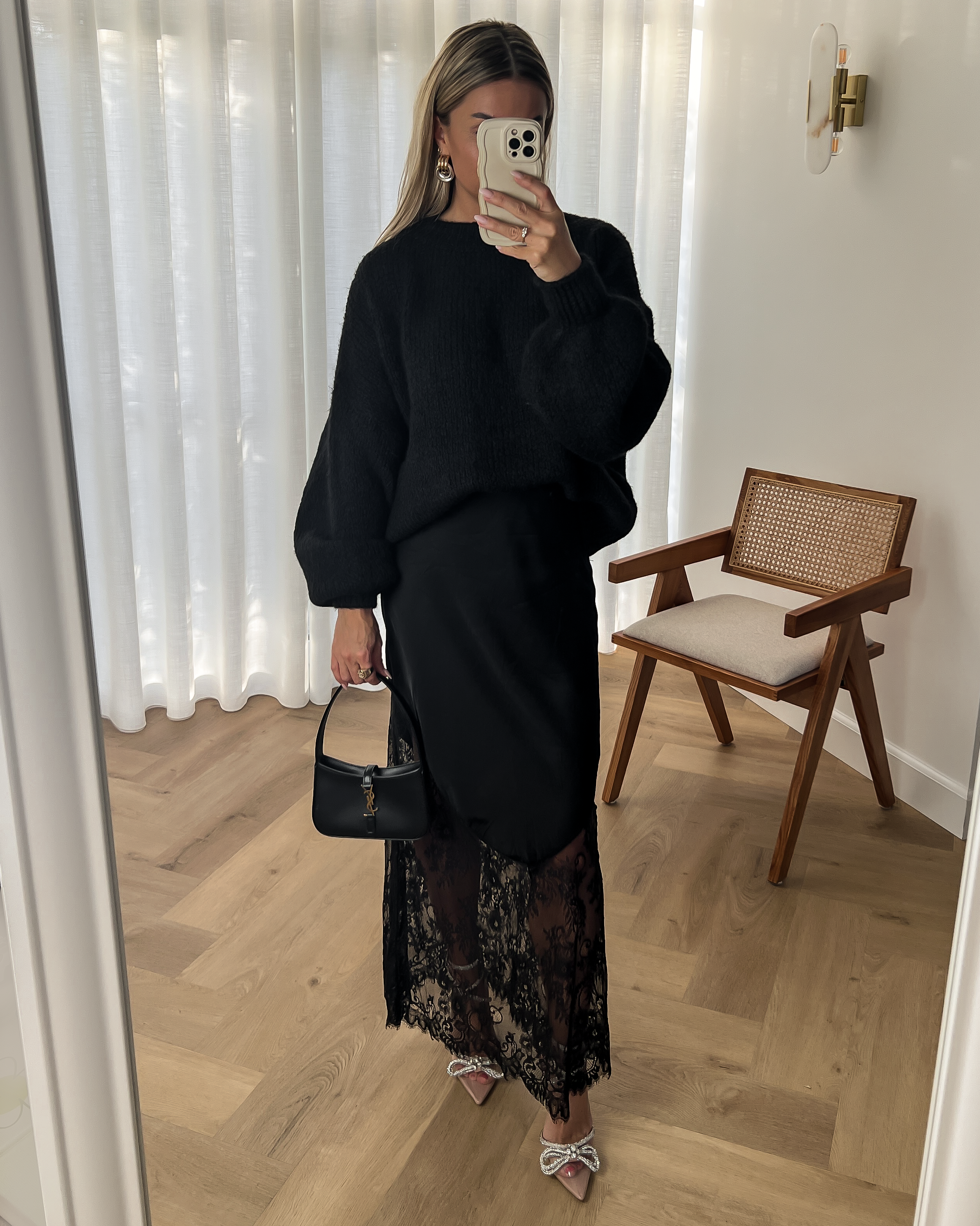 BERLIN - Lace Skirt in Black