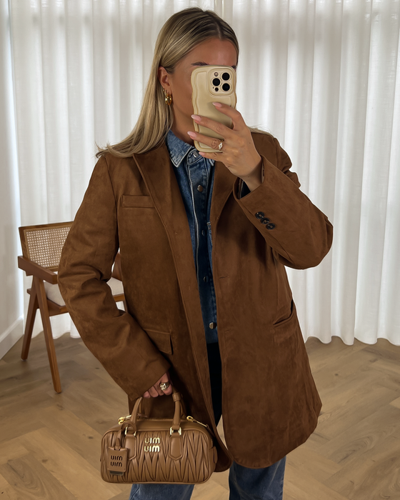 BROOKLYN - Faux Suede Oversized Blazer in Caramel