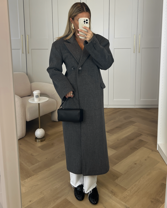 PHOEBE - Oversized Coat in Anthracite