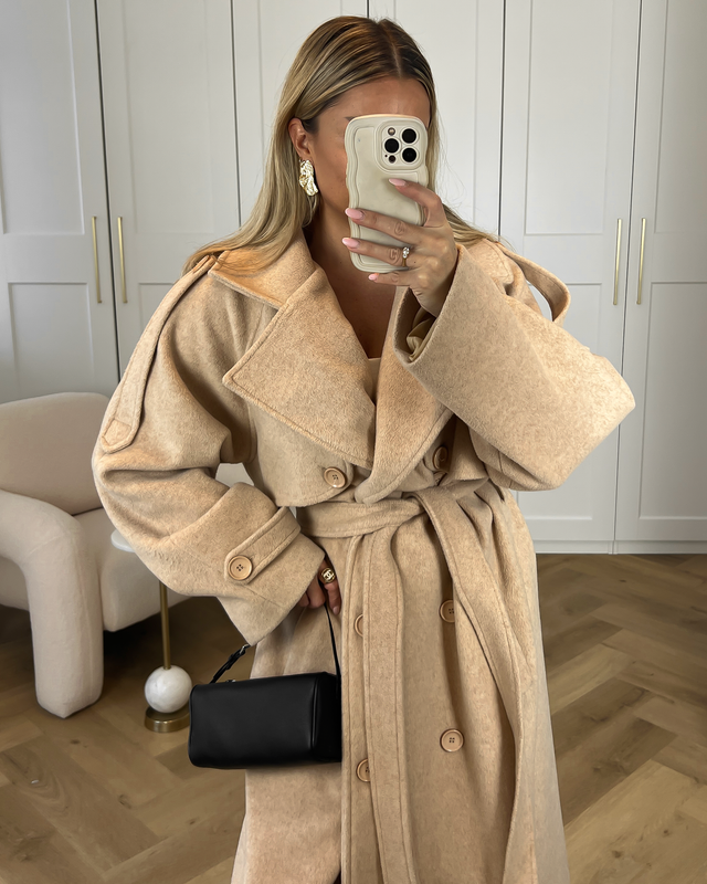 LOURDES - Oversized Trench Coat in Camel