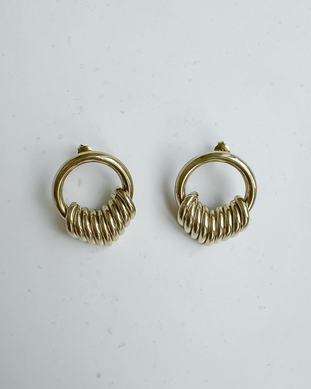 Wire Earrings in Gold