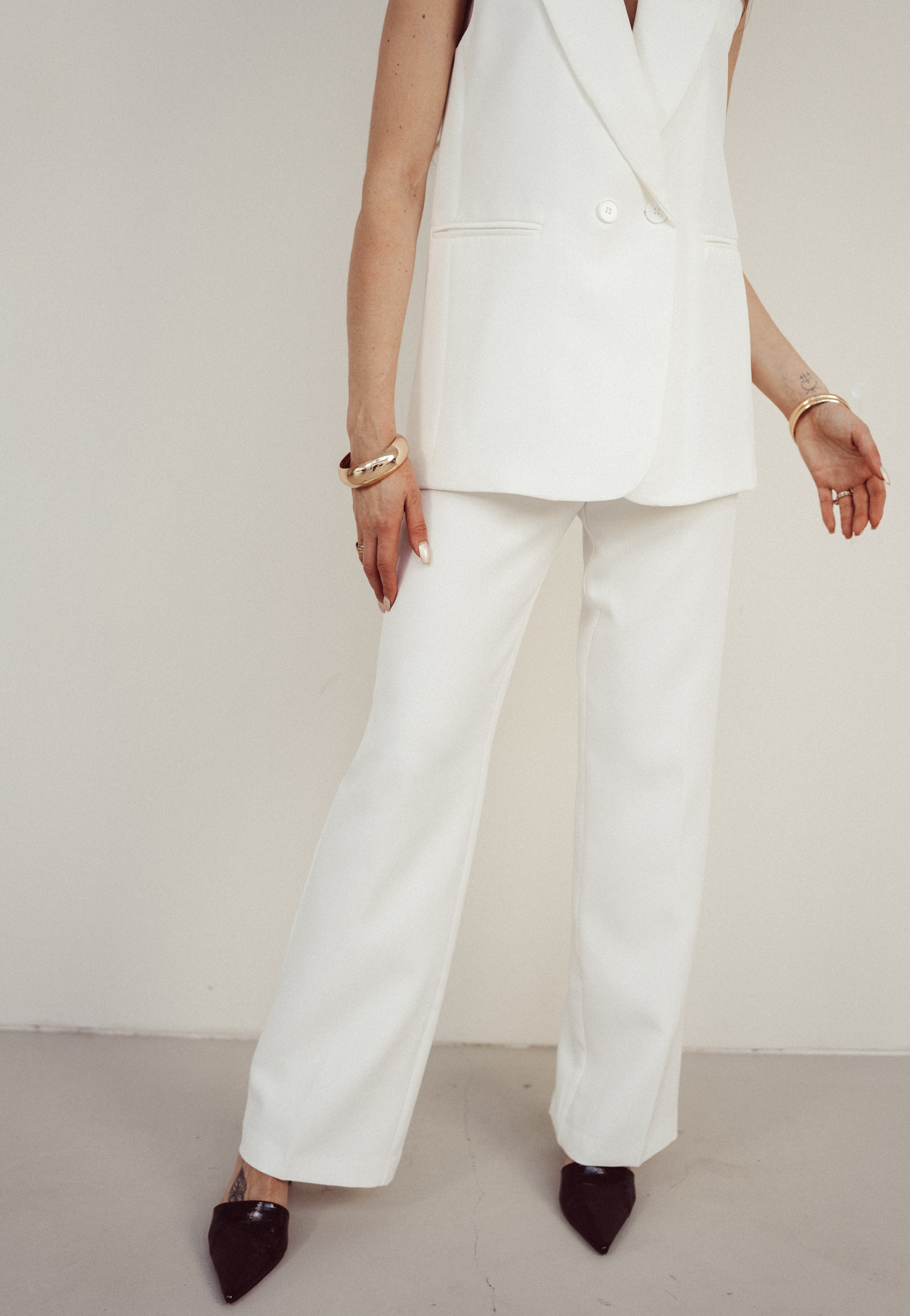 SALE - DOLORES Pantalon in White